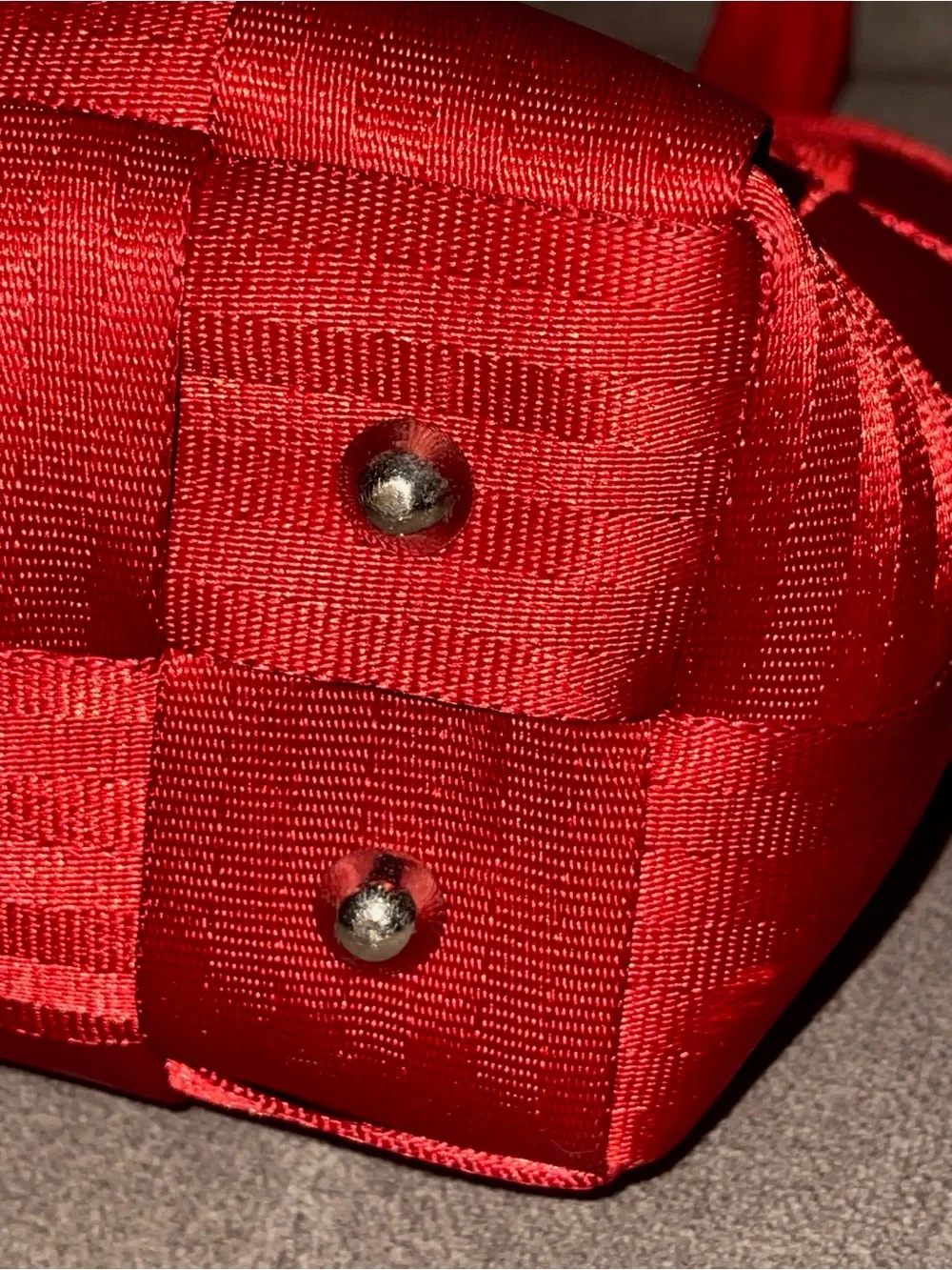 Harvey’s Original Seatbelt Bags Burgundy Red Tote & Mini Purse  Red